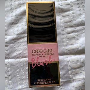 Good Girl Carolina Herrera -Blush body lotion